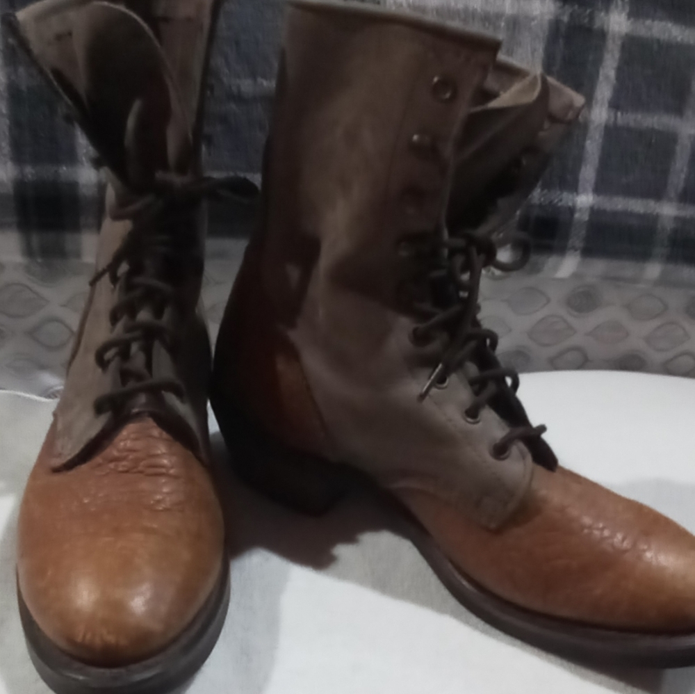 MENS BOOTS